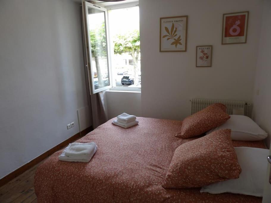 Villeneuve-de-Marsan Cosy House Au Coeur Des Landesヴィラ エクステリア 写真